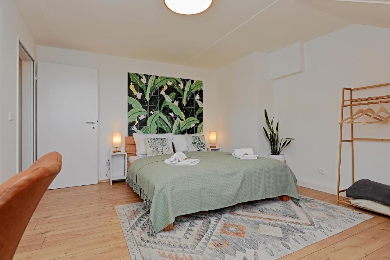 Stay&Dream - 75M² - Two Bedrooms - Kitchen - Netflix Essen Eksteriør billede